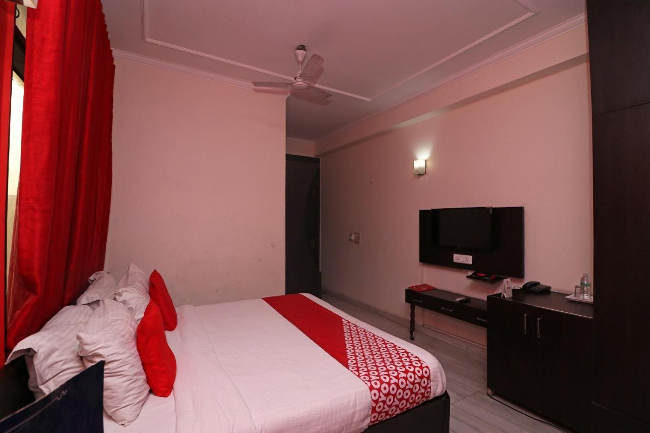 Oyo 79434 Hotel Green Villa Nagpur Bagian luar foto