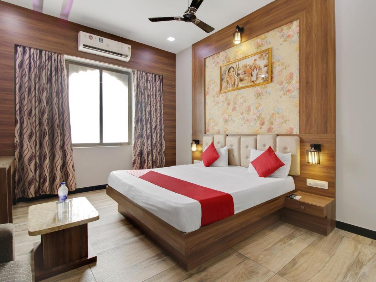 Oyo 79434 Hotel Green Villa Nagpur Bagian luar foto