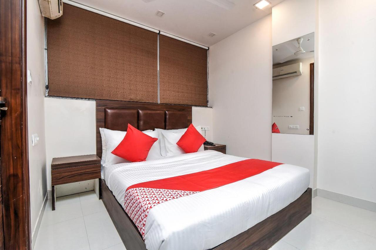 Oyo 79434 Hotel Green Villa Nagpur Bagian luar foto